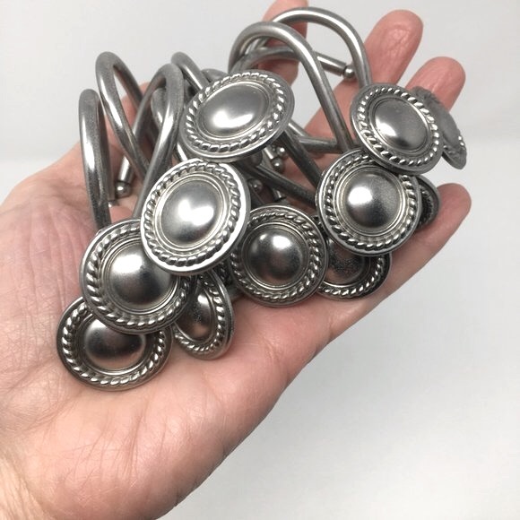 Set of 12 Brushed Nickel Round Medallion Shower Curtain Hooks - Picture 6 of 16